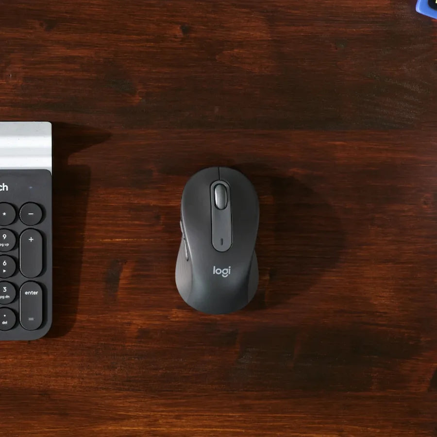 Logitech Signature M650 Wireless and Bluetooth Mouse